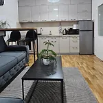 Dorian Gray Sa Garazom * Bijeljina