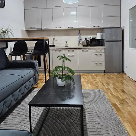 Dorian Gray Sa Garazom * ビイェリナ