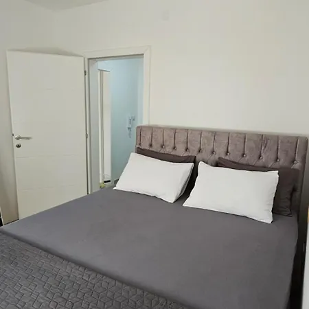 Apartment Dorian Gray Sa Garazom