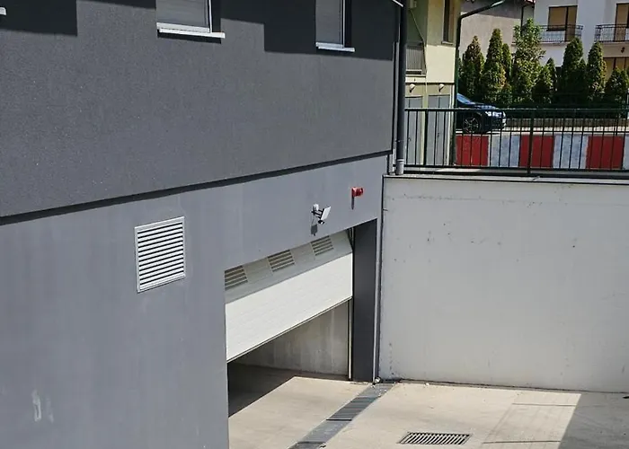 Dorian Gray Sa Garazom شقة *