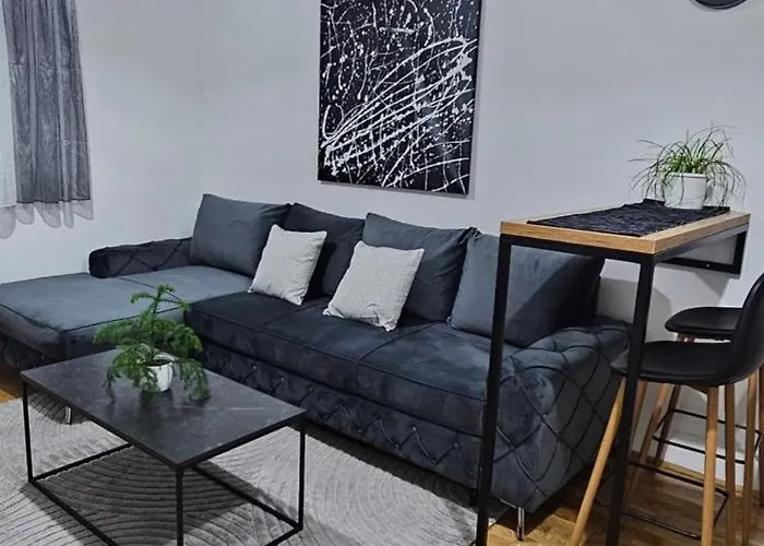 Dorian Gray Sa Garazom * بييلينا