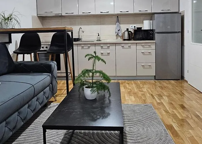 Dorian Gray Sa Garazom * Bijeljina