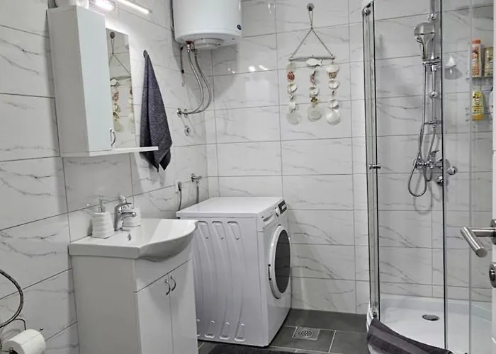 Dorian Gray Sa Garazom بييلينا