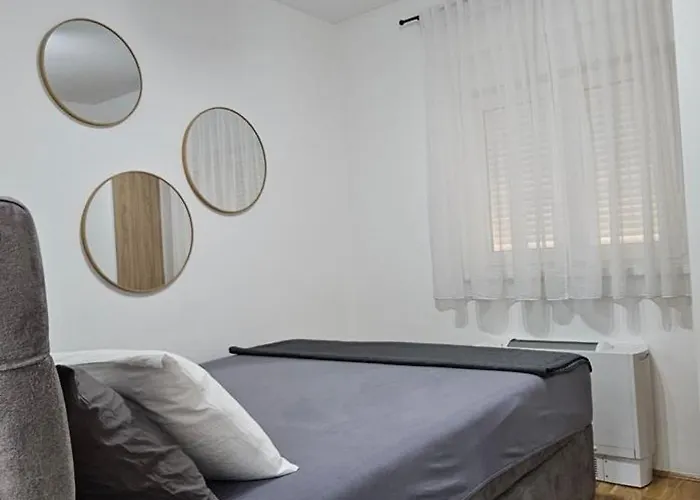 شقة Dorian Gray Sa Garazom *